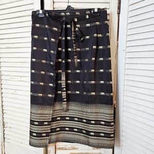 Vintage Silk Wrap Skirt Black & Gold With Elephant Motif O/S Fits Small To Large